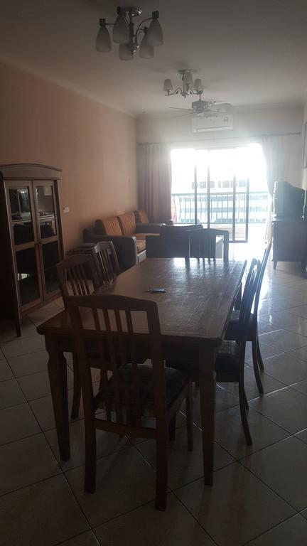 Homestay Marina Court Resort Кота-Кинабалу Экстерьер фото